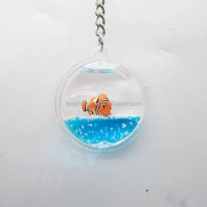 Porte-clés 3D <span class=keywords><strong>en</strong></span> acrylique transparent avec paillettes liquides flottantes, motif dessin animé, prix usine promotionnel - Product Image 2