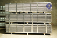 Grillage métallique galvanisé 27x97 en gros, matériau de construction métallique pour le plâtrage des murs et des plafonds et la construction.