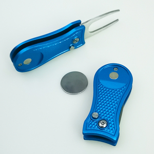 Biểu Tượng Tùy Chỉnh Bóng Đánh Dấu Thể Thao Phong Cách Golf Divot Công Cụ Sửa Chữa Với Kẽm Hợp Kim Và Thép Không Gỉ Chất Liệu Sắt - Product Image 2