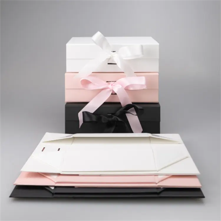 कस्टम लोगो चुंबकीय बंद होने के साथ तह कागज उपहार बक्से पैकेजिंग बॉक्स रिबन काले गुलाबी सफेद
