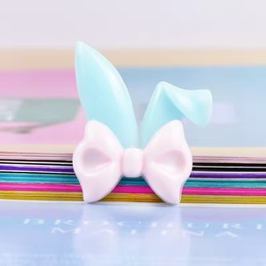 Accessoires de bricolage pour enfants mignons et charmants grands cabochons en résine de conception d'<span class=keywords><strong>oreille</strong></span> de <span class=keywords><strong>lapin</strong></span> à dos plat coloré pour Souvenirs - Product Image 2