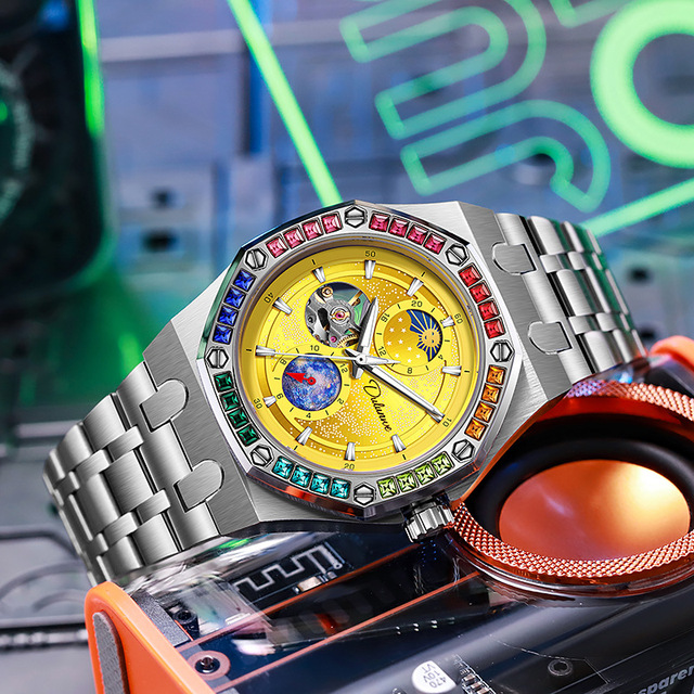 Men Top OEM Luxury Fashion Diamond Luminous Gear Movement New Design  Orologio Automatico Male Mechanical Skeleton Wrist Watch