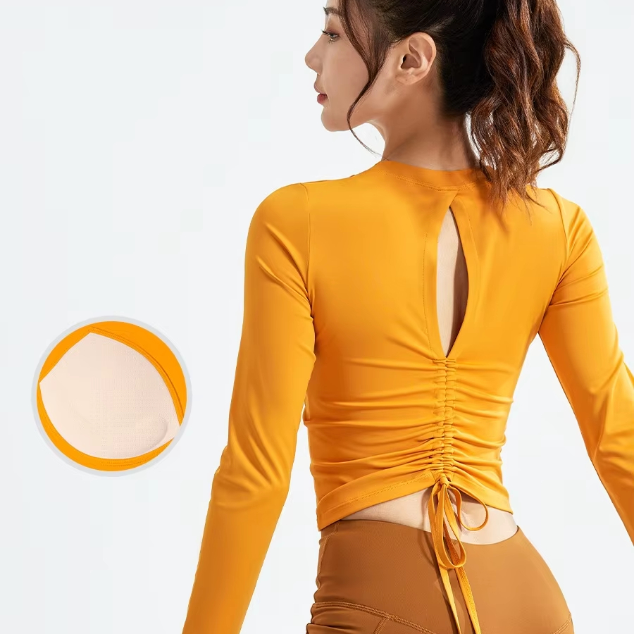 Women's Slim Fit Yoga Top With Beautiful Pleated Back Design Built-In Chest Cushion Long Sleeved Fitness Top For Running Sports