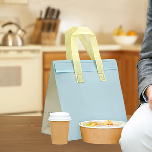 Reusable Insulated Takeaway Bag for Tea Coffee Milk Tea Non Woven Food Delivery Bag Custom Logo Printed High Quality Thermal - Product Image 3