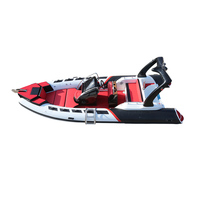 Bateau pneumatique rigide certifié CE RIB-580B, design de coque stable, coque en fibre de verre en V profond pour l'aventure en haute mer