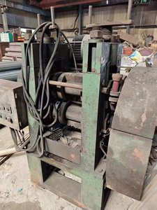 Machine à forger laminoir à chaud d'<span class=keywords><strong>occasion</strong></span> laminoir horizontal 800/630/560 équipement <span class=keywords><strong>de</strong></span> production <span class=keywords><strong>de</strong></span> forgeage <span class=keywords><strong>de</strong></span> métaux - Product Image 3