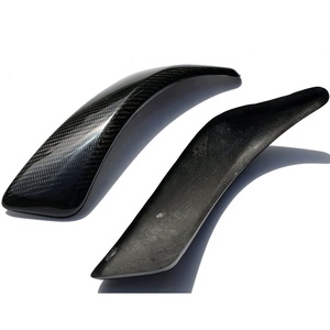 Cadre <span class=keywords><strong>de</strong></span> volant en fibre <span class=keywords><strong>de</strong></span> carbone Juli Original, épaisseur 3 mm, pour modification automobile personnalisée - Product Image 4