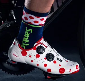 Santic sapatos unissex de ciclismo, calçados personalizados respiráveis de carbono para bicicleta de montanha e estrada, mtb