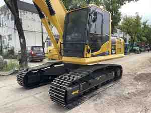 รถขุดตีนตะขาบ Komatsu PC200-8 มือสอง ประสิทธิภาพสูง ใช้งานน้อย ราคาคุ้มค่า น้ำหนัก 20 ตัน เครื่องยนต์ เกียร์ ปั๊ม มอเตอร์ รับประกันหลังการขาย 1 ปี - Product Image 3