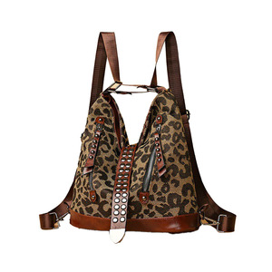 Sac fourre-tout en jean japonais avec porte-clés et bijoux en jute, modèle juillet - Product Image 6