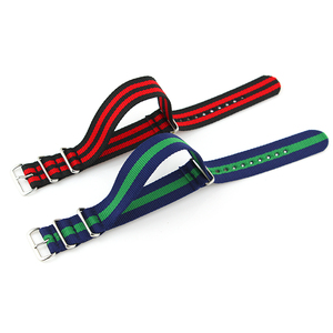 Vorrätig Modisches Nylon-Uhrenarmband Einfarbiges Uhrenband mit Vollmetallschnalle - Product Image 1