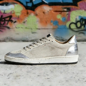 Sneakers de luxe de créateur à semelle dorée Super Goose, blanches scintillantes, Ball Star, en cuir, tendance, magnifiques, classiques du printemps, avec un supplément de brillance - Product Image 1