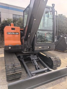 Mini-excavatrice sur chenilles Doosan DX60D 6T en vente directe d'usine – Équipement de construction compact et fiable, fourni par l'usine - Product Image 5