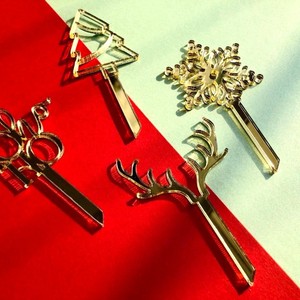 ท็อปเปอร์เค้กอะคริลิคสไตล์เกาหลี ลายน้ำผึ้งและความหวาน สำหรับตกแต่งเค้กในเทศกาลคริสต์มาส เหมาะสำหรับงานปาร์ตี้ - Product Image 1