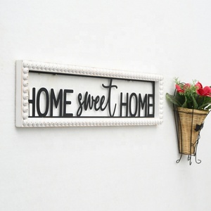 Décoration murale en bois rustique rectangulaire avec cadre en perles de bois et lettres en fer, personnalisable en gros, art mural, signe, maison douce maison - Product Image 3