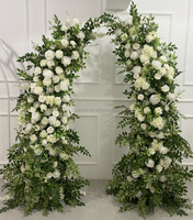 OEM Nouvelle Arrivée Arche de Fleurs Artificielles en Corne de Verdure Arche de Rose Blanche pour Mariage Anniversaire Décoration de Mariage
