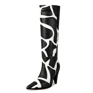 Botas Altas Blancas con Estampado para Mujer, de Ajuste Ancho, con Tacón de Aguja y Punta Fina - Product Image 2
