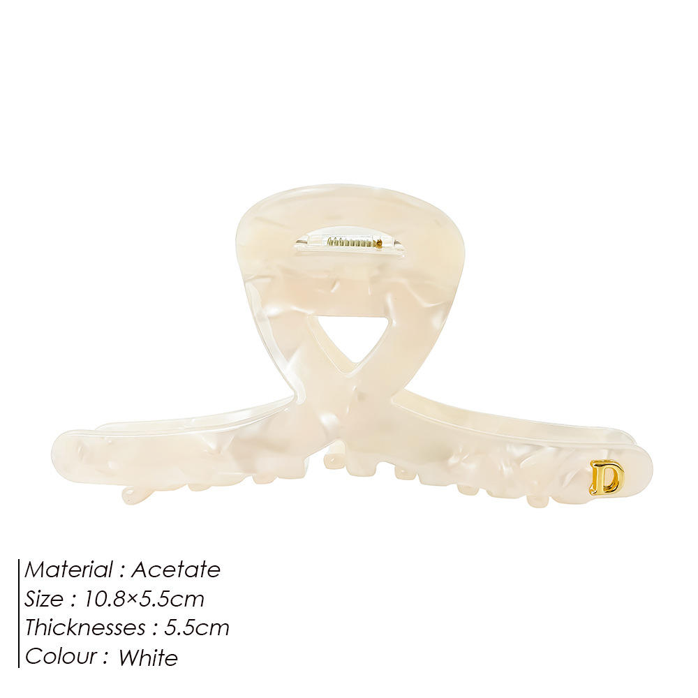 สีขาวนวล