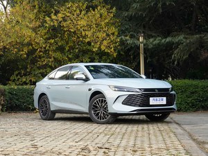 BYD Qin <span class=keywords><strong>L</strong></span> 2026 DM-<span class=keywords><strong>i</strong></span> 210KM Cloud Sedan <span class=keywords><strong>v</strong></span> - Product Image 3