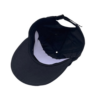 Gorra de Perfil Bajo con Visera Suave de Nailon de Secado Rápido, Negra, Sin Estructura, con Logotipo de Letras <span class=keywords><strong>Serigrafiadas</strong></span>, Estilo Dad Hat para Hombre - Product Image 5