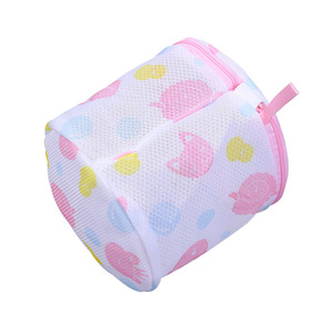 Petit motif floral imprimé maille épaissie sac à linge polyester sous-vêtements soutien-gorge machine à laver lavage vêtements stockage spécial - Product Image 1