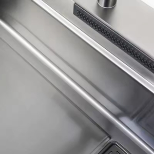 Lavello da <span class=keywords><strong>Cucina</strong></span> Grande a Quattro Fori in Acciaio Inox 304 con Rubinetto Estraibile e <span class=keywords><strong>Doccetta</strong></span> a Pioggia - Product Image 2