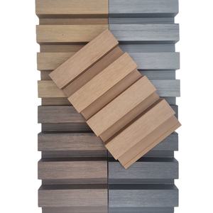 Panel de pared compuesto de <span class=keywords><strong>color</strong></span> personalizado WPC 170X26mm Panel de pared de coextrusión WPC - Product Image 5