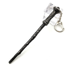 Nouvel Arrivage Vintage Film Baguette Magique Porte-clés 3D Porte-clés en Métal Souvenir Fans Vente en Gros Nouvel Arrivage Vintage Clé en Métal - Product Image 3