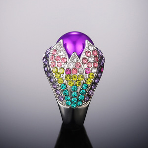 Anello Vintage a Petalo Esagerato da Donna, Gioiello da Dito in Lega con Strass Completi, Regalo Trendy e di Carattere - Product Image 3