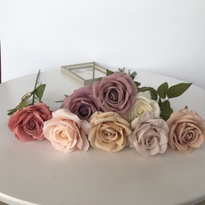 Roses artificielles en soie couleur nude, design original, roses artificielles couleur marron automne, roses artificielles couleur rose poudré pour la décoration de mariage et de la maison - Product Image 2