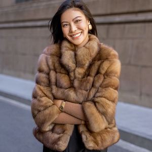 <span class=keywords><strong>Cappotto</strong></span> Personalizzato all'Ingrosso in Vera Pelliccia di Visone e Zibellino, Lussuoso, Soffice ed Elegante, Modello Corto Classico con <span class=keywords><strong>Collo</strong></span> Alto da Donna - Product Image 1