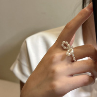 Koreanische S925 Sterlingsilberkugel Süßwasserperle schlichte stilvolle handgefertigte perlen elastische Bogenringe für Damen