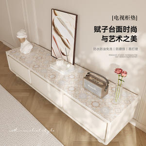 แผ่นรองขาตั้งทีวีพิมพ์ลายพรีเมียม รูปทรงสี่เหลี่ยมผืนผ้า ผลิตจาก PVC กันลื่น กันน้ำมัน ดีไซน์ทันสมัย สำหรับตู้ข้างเตียง ตู้ไวน์ - Product Image 1