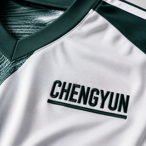 <span class=keywords><strong>Maillot</strong></span> <span class=keywords><strong>de</strong></span> football <span class=keywords><strong>personnalisé</strong></span> à col en V avec technologie avancée d'évacuation <span class=keywords><strong>de</strong></span> l'humidité pour les clubs professionnels - Product Image 4