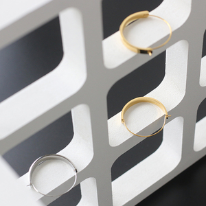 Pendientes de Aro Grandes con Forma de Número Geométrico Clásico y Moderno, de Acero Inoxidable Chapado en Oro Real de 18K, Joyería de Moda para Mujer, Ideales para Fiestas - Product Image 2