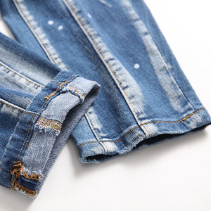 AeeDenim Vente en gros OEM Jeans droits pour hommes, style 'Penny', déchirés, avec patchs, stretch, peinture éclaboussée, panneau bleu, denim 'Beggar', écologique - Product Image 6