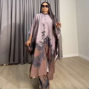 Completo da donna per l'ufficio Europa America, <span class=keywords><strong>Abbigliamento</strong></span> Donna 2026, Nuovo Set Estivo Africano <span class=keywords><strong>Taglie</strong></span> <span class=keywords><strong>Forti</strong></span> con Camicia Lunga Stampata con Bottoni e Pantaloni a Gamba Larga - Product Image 3