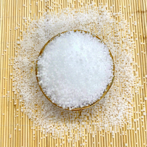 VGFert - Urée granulée azotée de qualité technique 46% CAS 57-13-6 à libération rapide pour l'agriculture - Product Image 1