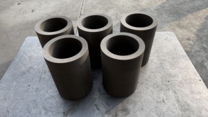 بوتقة جرافيت لصهر المعادن بأحجام 1 كجم، 150 كجم، و500 كجم - Product Image 3