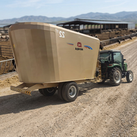 Mélangeur d'aliments TMR pour usage agricole, remorqué par tracteur, machine de préparation de rations mixtes totales, équipement pour ferme laitière avec chargeur et convoyeur à bande