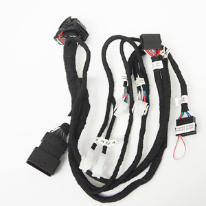 Otomotiv elektrikli araba tel tesisat kablosu montaj için özel kablo demeti tezgahı üreticileri - Product Image 1