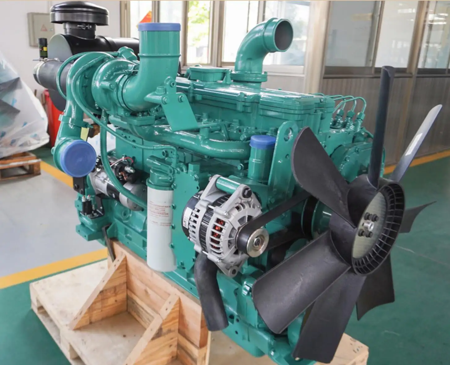 Preis liste 230KW 300hp SAC 6LTAA 8,9 Motor für Dongfeng Cummins diesel generator set