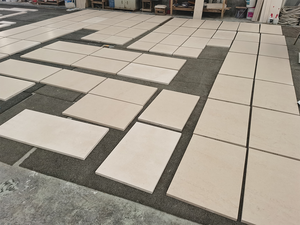 Pierre naturelle beige en calcaire, directement de l'usine, pour revêtement de sol extérieur et bardage mural - Product Image 4