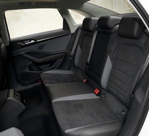 Auto Popular 2021 <span class=keywords><strong>VW</strong></span> Sagitar 280TSI DSG Edición Luxury Smart Connect, Asientos de Cuero, Techo Panorámico, Faros LED - Product Image 5
