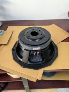 Caisson de basses de 2000 W de <span class=keywords><strong>15</strong></span> pouces avec bobine de 4,5 pouces et aimant de 254 mm |   Solution audio professionnelle OEM/ODM - Product Image 4