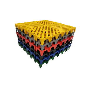 <span class=keywords><strong>Grille</strong></span> <span class=keywords><strong>de</strong></span> jonction en plastique industrielle 40x40x1,8 cm, antidérapante, amovible, dalles <span class=keywords><strong>de</strong></span> détaillage automobile, dalles en plastique pp, tapis <span class=keywords><strong>de</strong></span> <span class=keywords><strong>sol</strong></span> pour magasin - Product Image 3