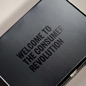 Scatola in Carta Kraft UV di Alta Qualità con Logo Personalizzato, Pieghevole per Confezioni di Profumi e Rossetti, Regali Cosmetici Bianchi - Product Image 4