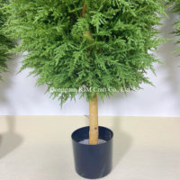 Cyprès artificiel résistant aux UV Pin Arbres topiaires artificiels Plante artificielle d'extérieur pour la décoration