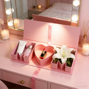 Scatola <span class=keywords><strong>Regalo</strong></span> con Scritta 'MOM' e Fiori <span class=keywords><strong>per</strong></span> <span class=keywords><strong>la</strong></span> Festa della <span class=keywords><strong>Mamma</strong></span>, Confezione di Lusso con Chiusura a Nastro, Elegante Scatola Ricordo <span class=keywords><strong>per</strong></span> <span class=keywords><strong>la</strong></span> <span class=keywords><strong>Mamma</strong></span> - Product Image 3