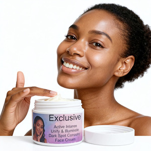 Crème visage exclusive à marque privée personnalisée pour éliminer les décolorations, l'hyperpigmentation et les imperfections, et unifier le teint. - Product Image 3